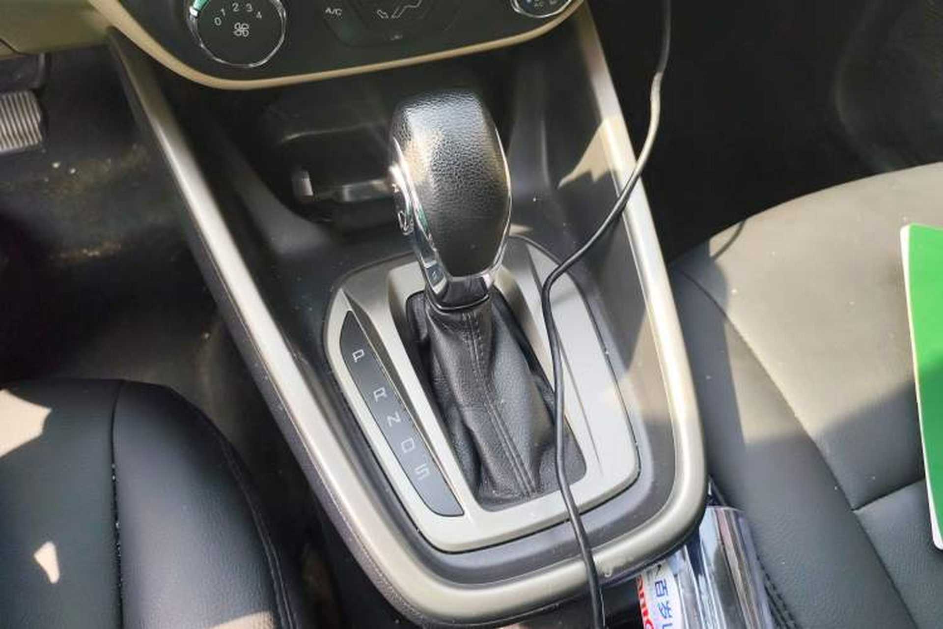 Used Ford Escort 2017 1.5L Automatic Comfort Model Gear Lever