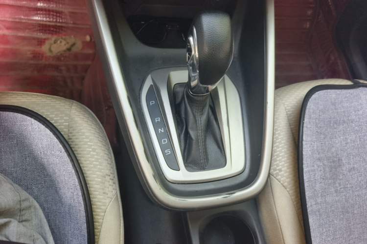 Used Ford Escort 2017 Revised Version 1.5L Automatic Comfort Edition Gear Lever