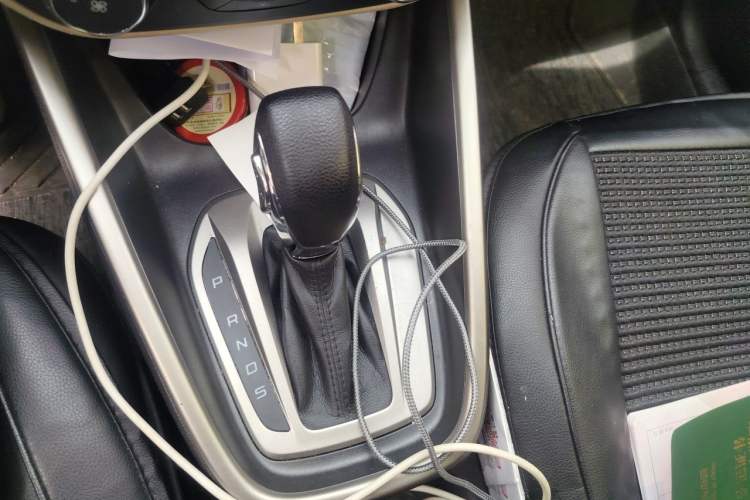 Used Ford Escort 2017 Revised Version 1.5L Automatic Comfort Edition Gear Lever