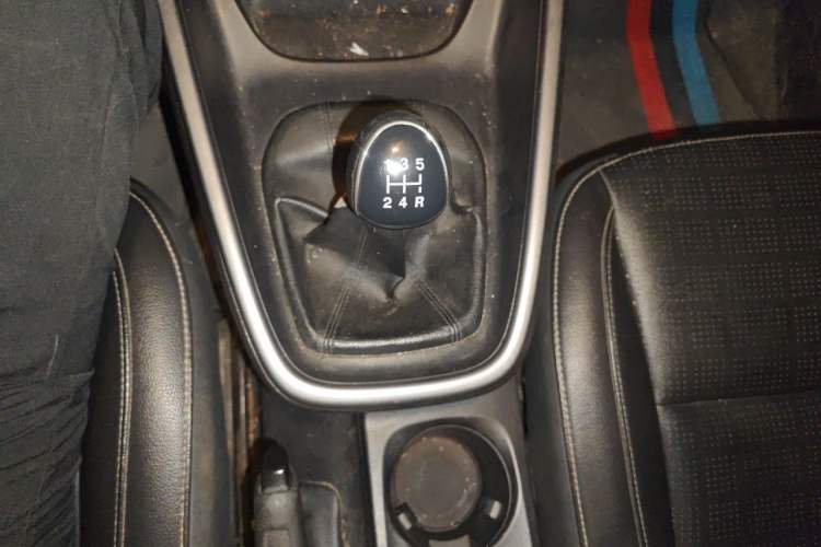 Used Ford Escort 2017 Happy Edition 1.5L Manual Fashion Model Gear Lever