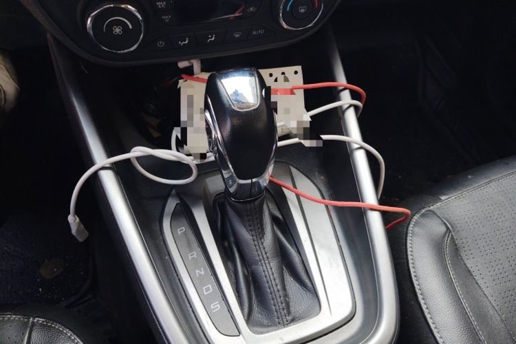 Used Ford Escort 2017 Happiness Edition 1.5L Automatic Fashion Version Gear Lever