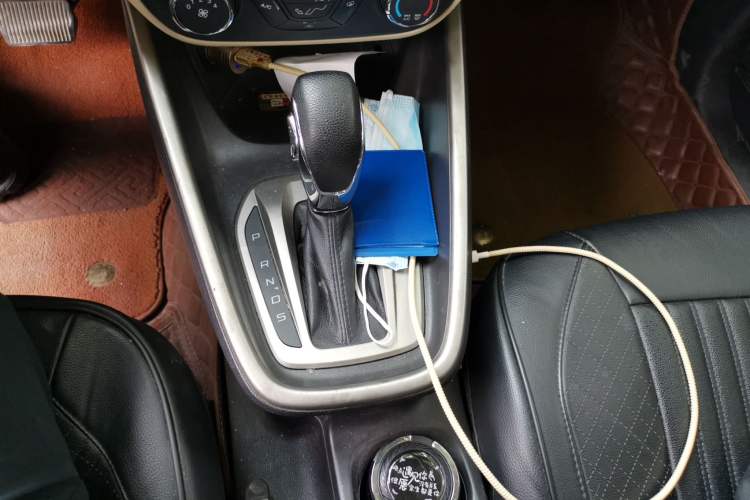Used Ford Escort 2017 Revised Version 1.5L Automatic Comfort Edition Gear Lever