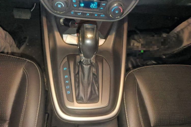 Used Ford Escort 2017 Happiness Edition 1.5L Automatic Fashion Version Gear Lever