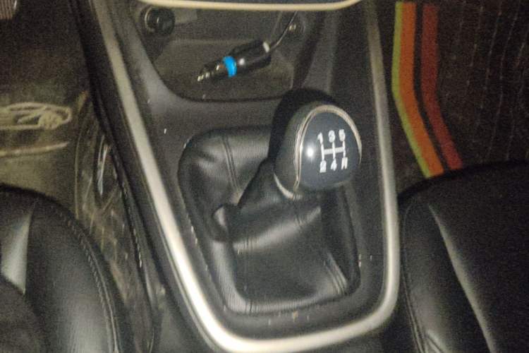 Used Ford Escort 2017 Revised Version 1.5L Manual Comfort Edition Gear Lever