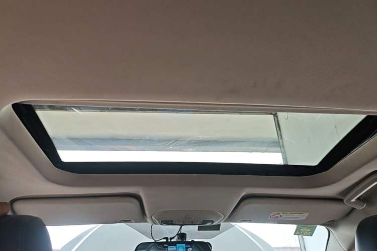 Used Ford Escort 2017 Happiness Edition 1.5L Automatic Fashion Version Headliner