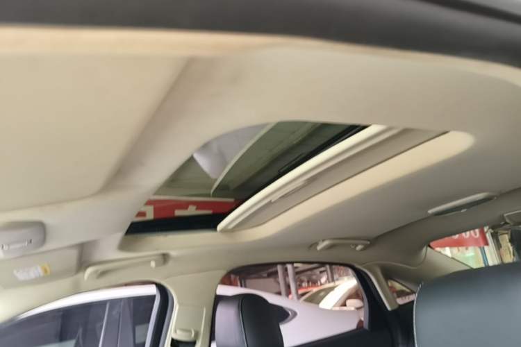Used Ford Escort 2017 Happy Edition 1.5L Manual Fashion Model Headliner