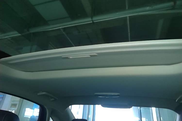 Used Ford Escort 2017 Happiness Edition 1.5L Automatic Fashion Version Headliner