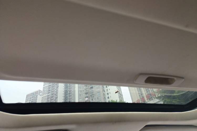 Used Ford Escort 2017 Happiness Edition 1.5L Automatic Fashion Version Headliner