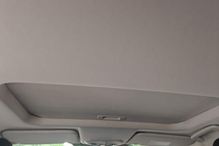 Used Ford Escort 2017 Happiness Edition 1.5L Automatic Fashion Version Headliner