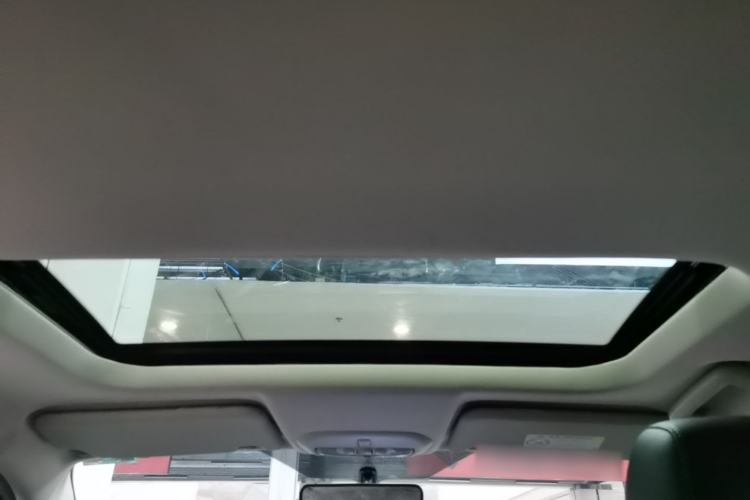 Used Ford Escort 2017 Happiness Edition 1.5L Automatic Fashion Version Headliner