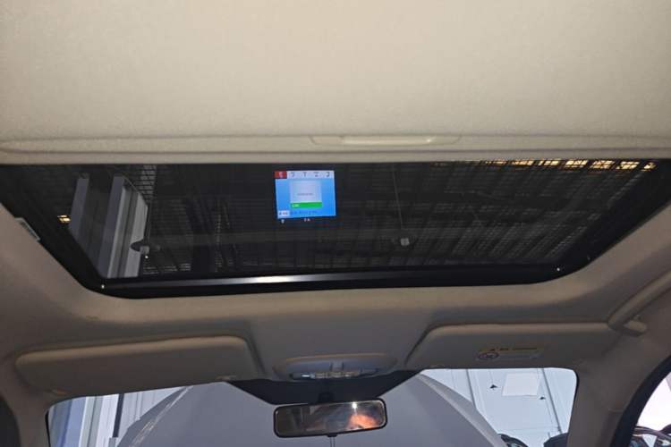 Used Ford Escort 2017 Happiness Edition 1.5L Automatic Fashion Version Headliner