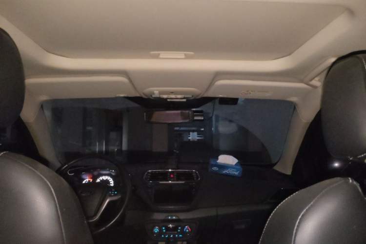 Used Ford Escort 2017 Happiness Edition 1.5L Automatic Fashion Version Headliner