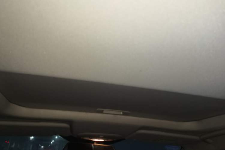 Used Ford Escort 2017 Happiness Edition 1.5L Automatic Fashion Version Headliner