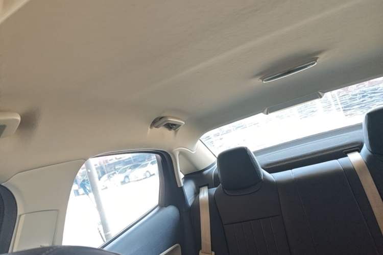 Used Ford Escort 2017 1.5L Automatic Comfort Model Headliner