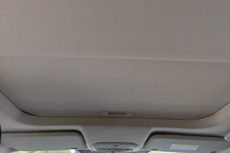 Used Ford Escort 2017 Happiness Edition 1.5L Automatic Fashion Version Headliner