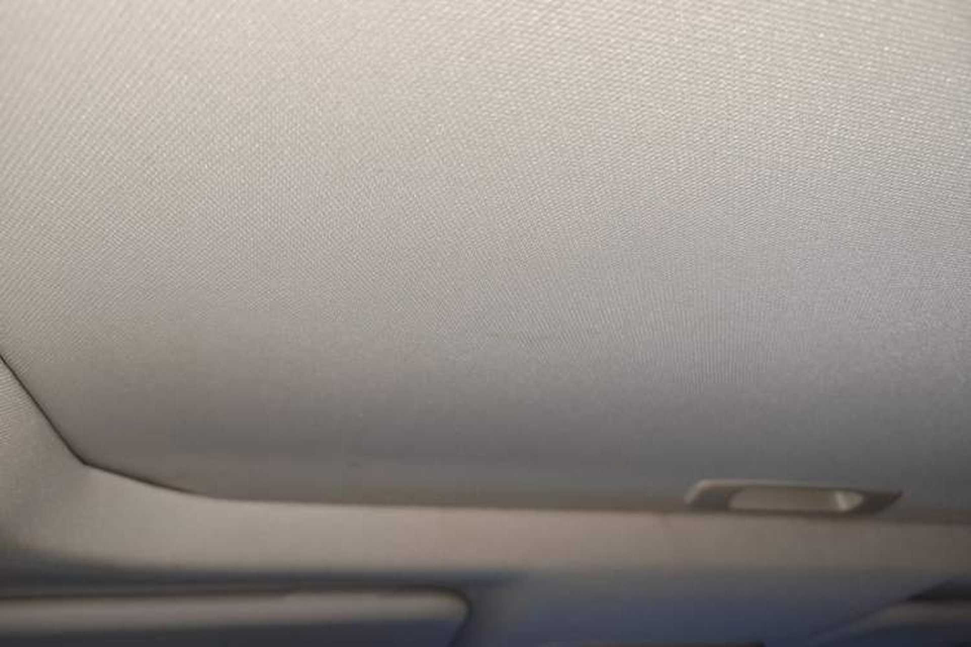 Used Ford Escort 2017 Happiness Edition 1.5L Automatic Fashion Version Headliner