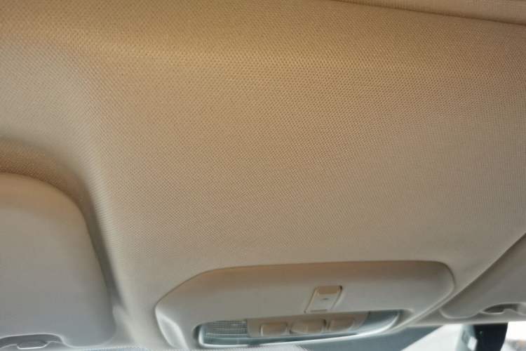 Used Ford Escort 2017 Happiness Edition 1.5L Automatic Fashion Version Headliner