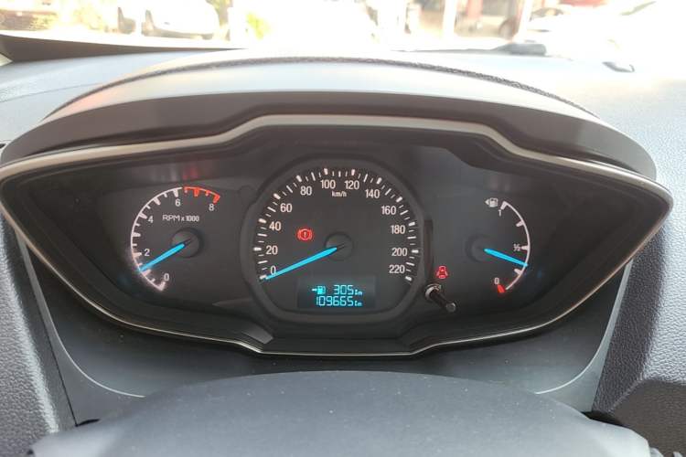 Used Ford Escort 2017 Revised Version 1.5L Manual Comfort Edition Instrument Cluster
