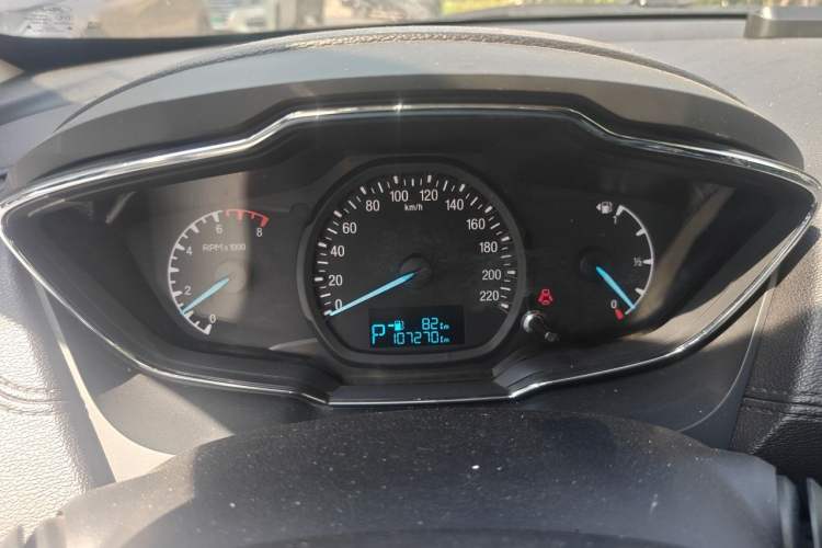 Used Ford Escort 2017 Happiness Edition 1.5L Automatic Fashion Version Instrument Cluster