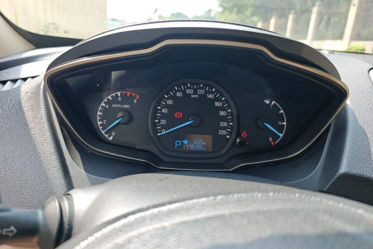 Used Ford Escort 2017 Revised Version 1.5L Automatic Comfort Edition Instrument Cluster
