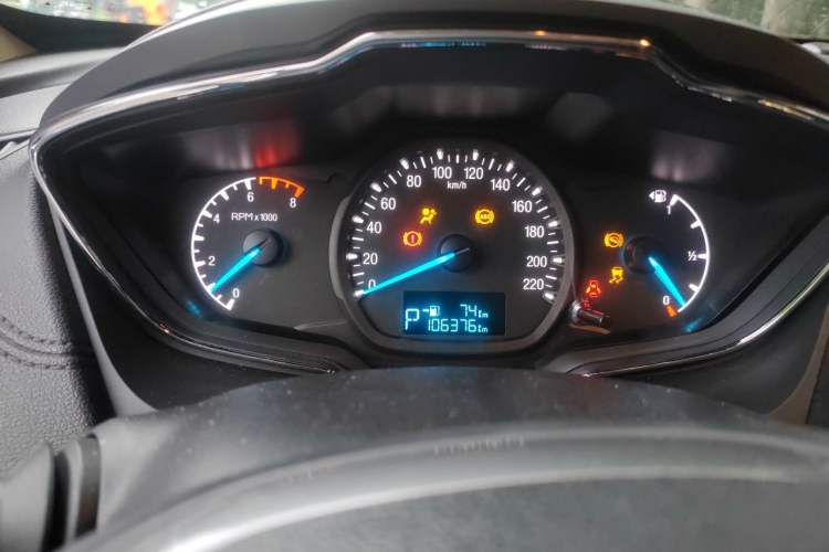 Used Ford Escort 2017 Happiness Edition 1.5L Automatic Fashion Version Instrument Cluster