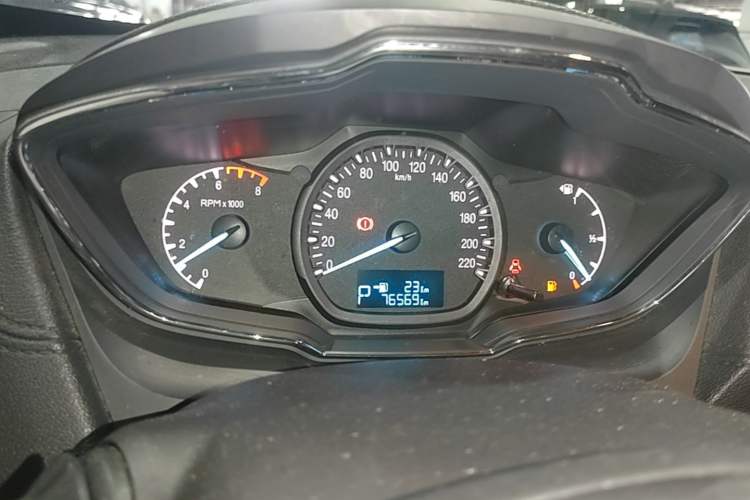 Used Ford Escort 2017 Happiness Edition 1.5L Automatic Fashion Version Instrument Cluster