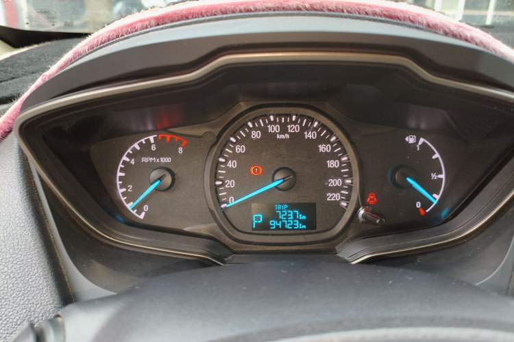 Used Ford Escort 2017 1.5L Automatic Comfort Model Instrument Cluster