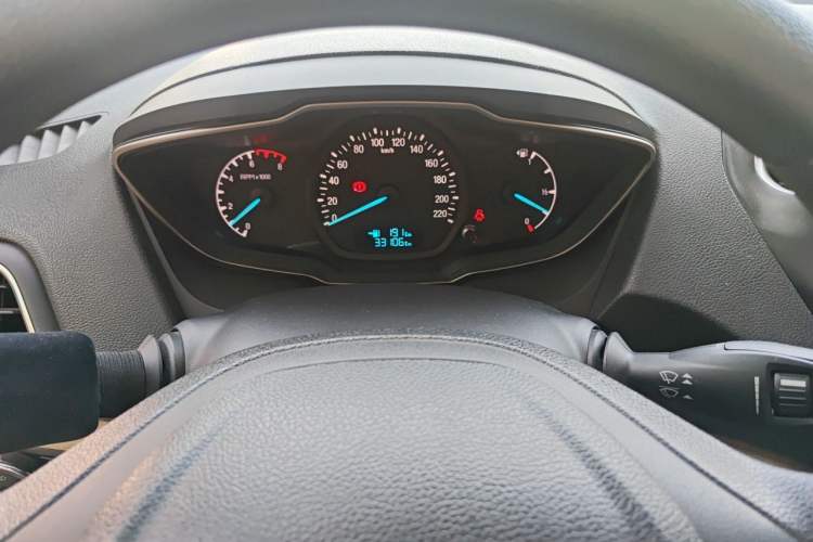 Used Ford Escort 2017 Revised Version 1.5L Manual Comfort Edition Instrument Cluster