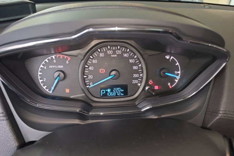 Used Ford Escort 2017 Happiness Edition 1.5L Automatic Fashion Version Instrument Cluster