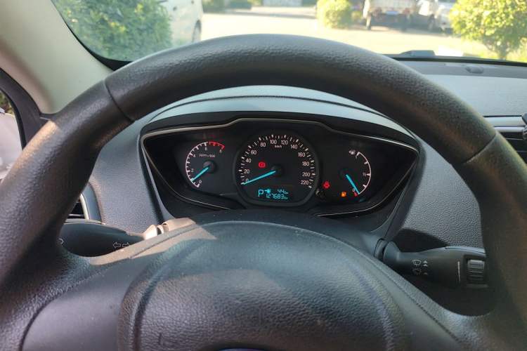 Used Ford Escort 2017 1.5L Automatic Comfort Model Instrument Cluster