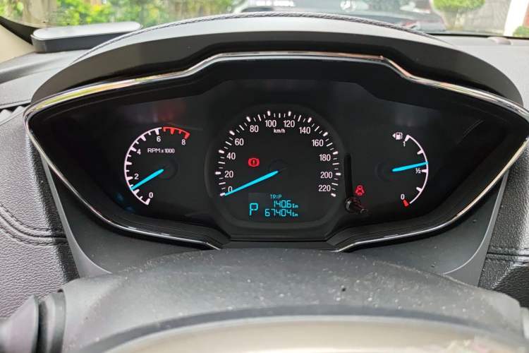 Used Ford Escort 2017 Happiness Edition 1.5L Automatic Fashion Version Instrument Cluster