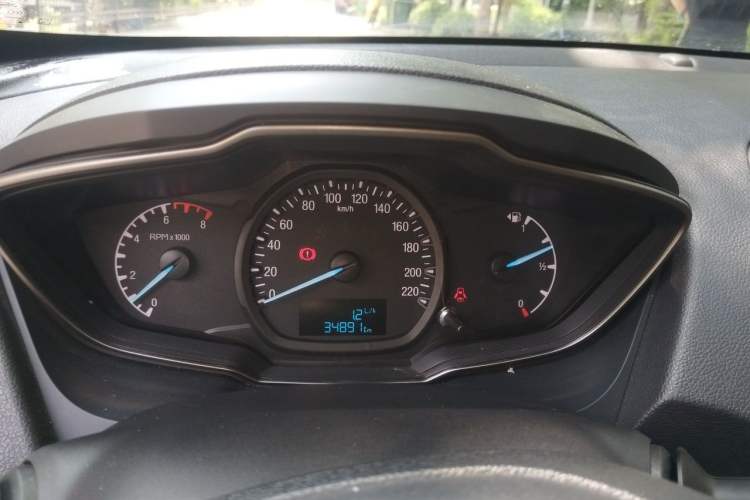 Used Ford Escort 2017 Revised Version 1.5L Manual Comfort Edition Instrument Cluster