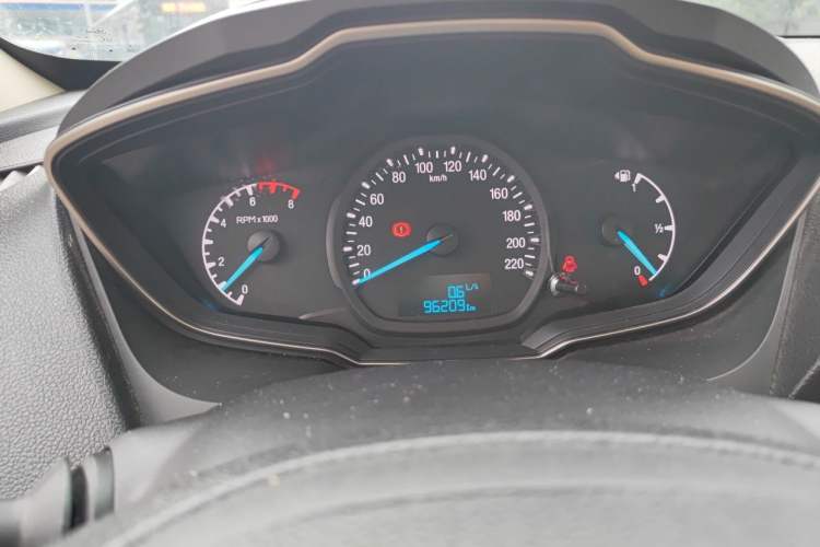 Used Ford Escort 2017 Revised Version 1.5L Manual Comfort Edition Instrument Cluster