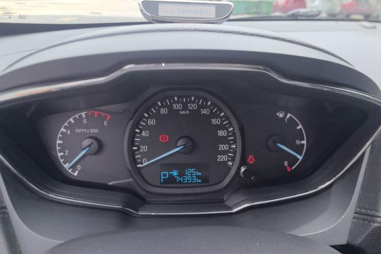 Used Ford Escort 2017 Happiness Edition 1.5L Automatic Fashion Version Instrument Cluster