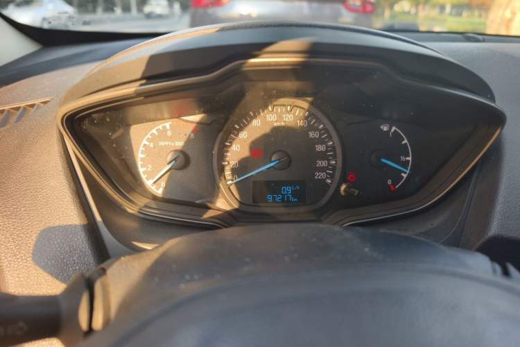 Used Ford Escort 2017 1.5L Manual Comfort Model Instrument Cluster