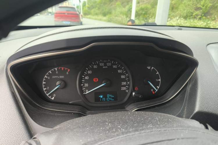 Used Ford Escort 2017 Revised Version 1.5L Manual Comfort Edition Instrument Cluster