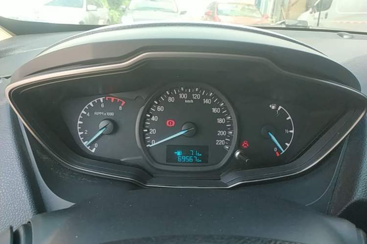 Used Ford Escort 2017 Revised Version 1.5L Manual Comfort Edition Instrument Cluster
