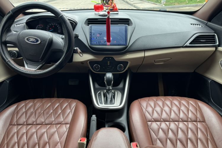Used Ford Escort 2017 Revised Version 1.5L Automatic Comfort Edition Interior 1