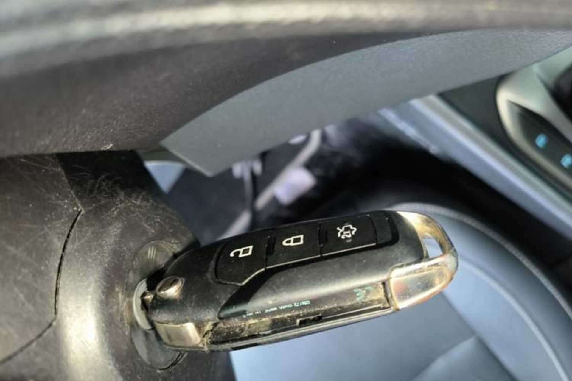 Used Ford Escort 2017 Happiness Edition 1.5L Automatic Fashion Version Interior 1