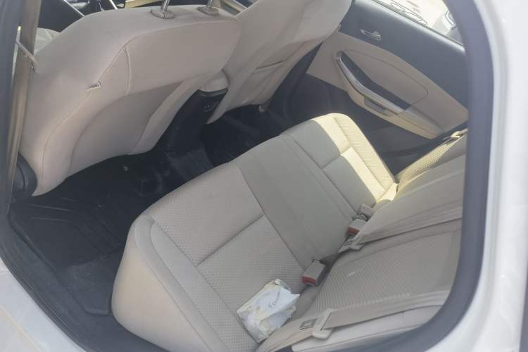 Used Ford Escort 2017 Revised Version 1.5L Manual Comfort Edition Interior 2