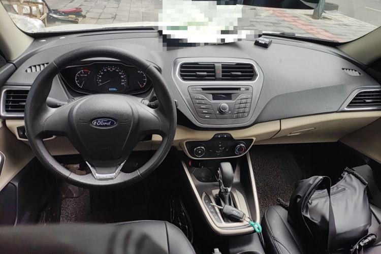 Used Ford Escort 2017 Revised Version 1.5L Automatic Comfort Edition Interior 2