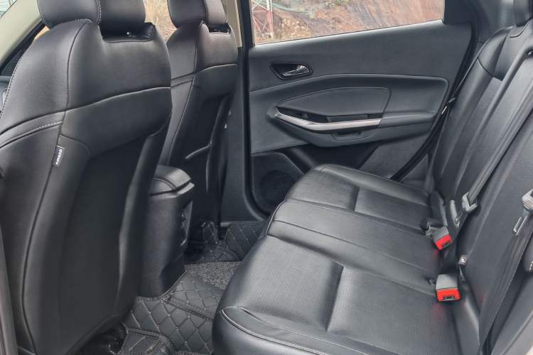 Used Ford Escort 2017 Happiness Edition 1.5L Automatic Fashion Version Interior 2