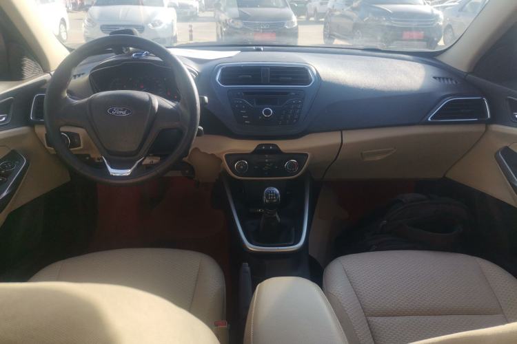 Used Ford Escort 2017 1.5L Manual Comfort Model Interior 2