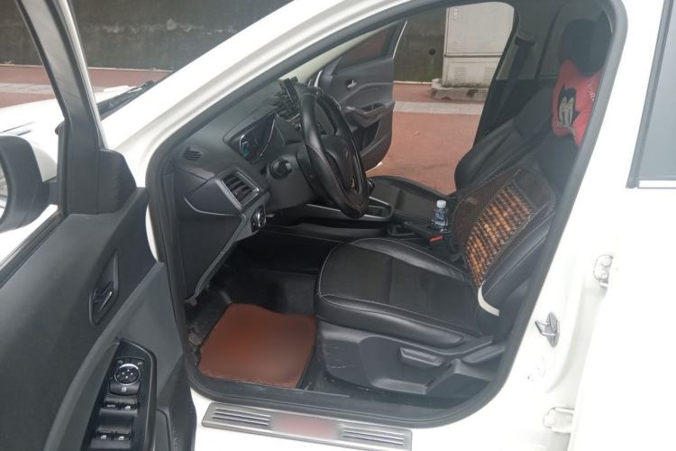 Used Ford Escort 2017 Happy Edition 1.5L Manual Fashion Model Interior 3