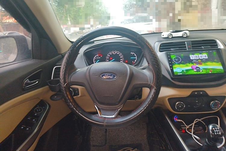 Used Ford Escort 2017 1.5L Manual Comfort Model Interior 3