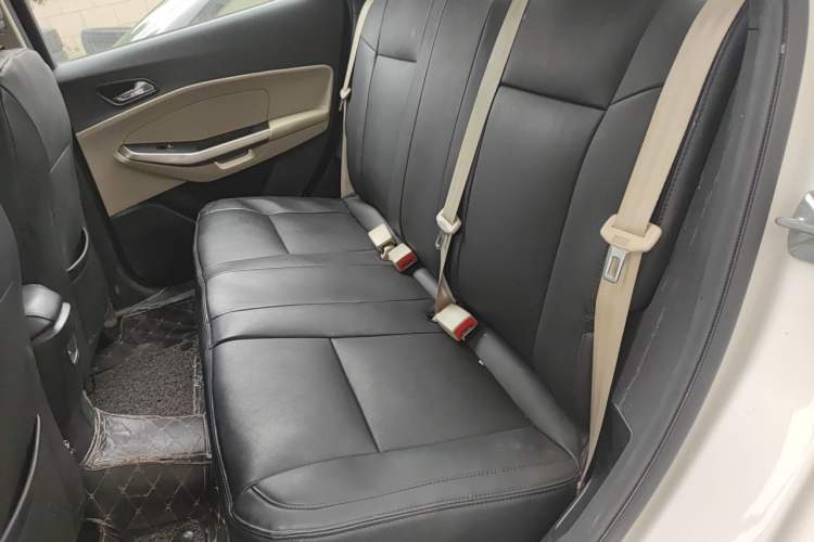 Used Ford Escort 2017 Revised Version 1.5L Automatic Comfort Edition Interior 4