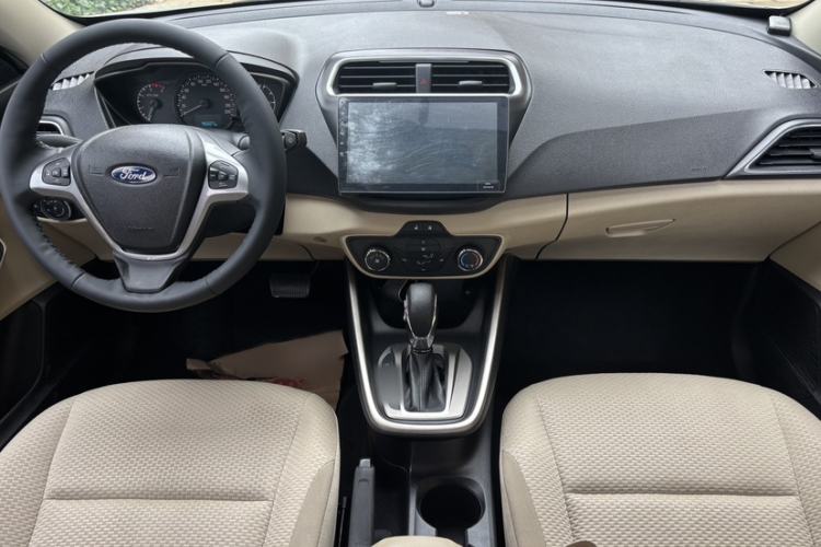Used Ford Escort 2017 1.5L Automatic Comfort Model Interior 6