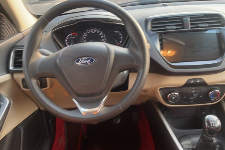 Used Ford Escort 2017 1.5L Manual Comfort Model Interior 6