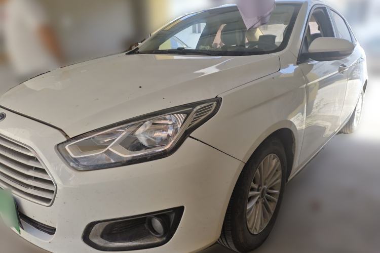 Ojetý Ford Escort 2017 1.5L Manual Comfort Model Guazi used car, China used car export, Used car for sale, Used  cars, Cheapest cars for sale