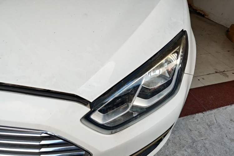Used Ford Escort 2017 1.5L Automatic Comfort Model Left Front Headlight